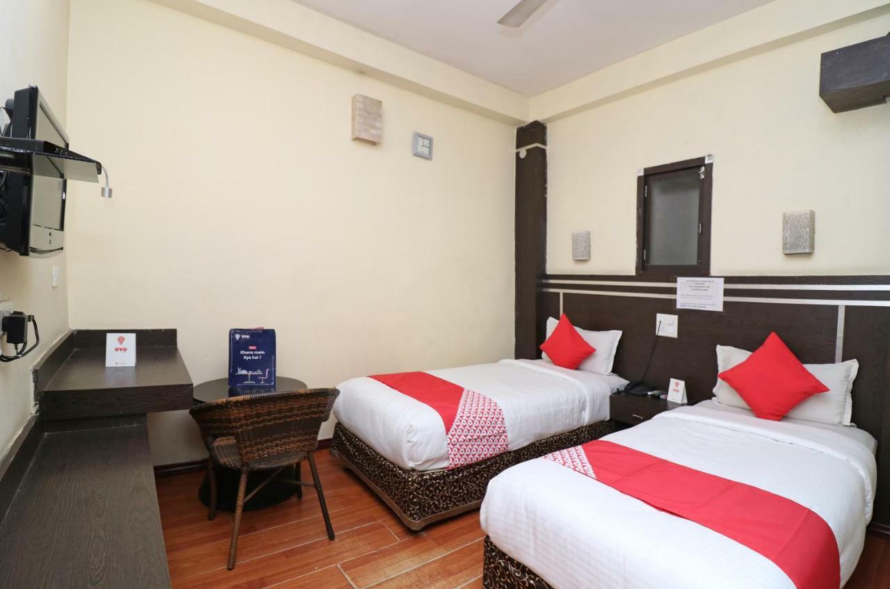 Oyo 22034 Hotel Kanisshk International Rourkela Kültér fotó