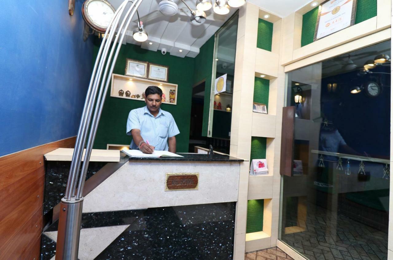 Oyo 22034 Hotel Kanisshk International Rourkela Kültér fotó
