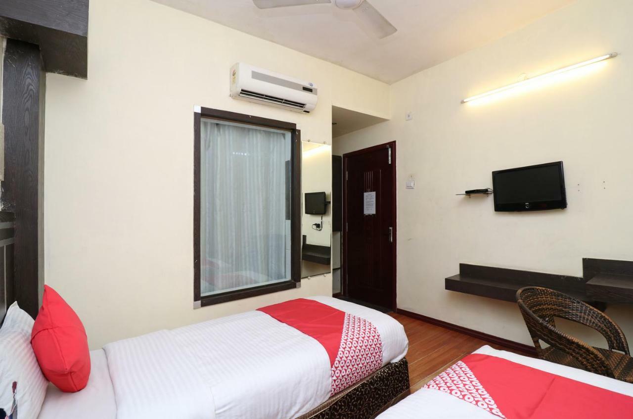 Oyo 22034 Hotel Kanisshk International Rourkela Kültér fotó